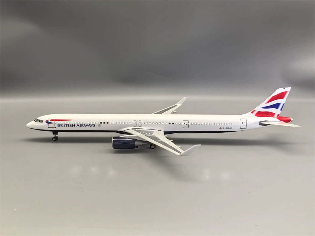 飛行機 レジン 1/100スケール 321neo A321  - Model Kit Planes のレビューと価格