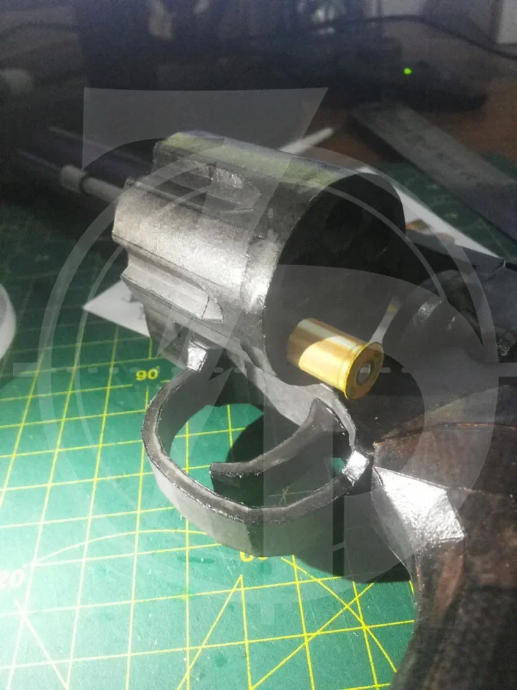 1:1 リボルバー パイソンガン 3D ペーパーモデル DI - Model Kit Revolver のレビューと価格