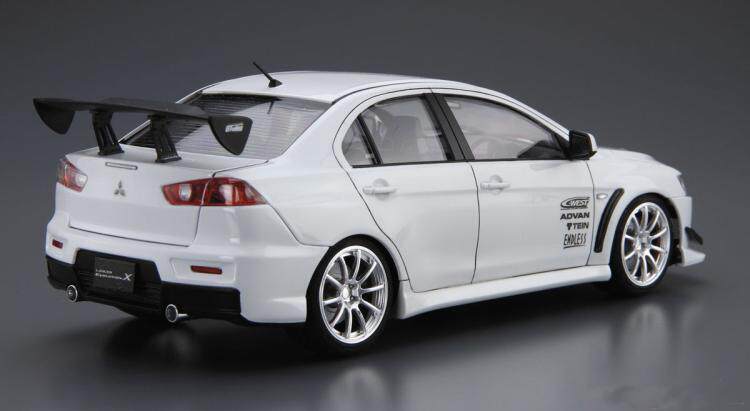 静的組み立て車モデル アオシマ-06929-B 1/24 C - Model Kit Aoshima のレビューと価格