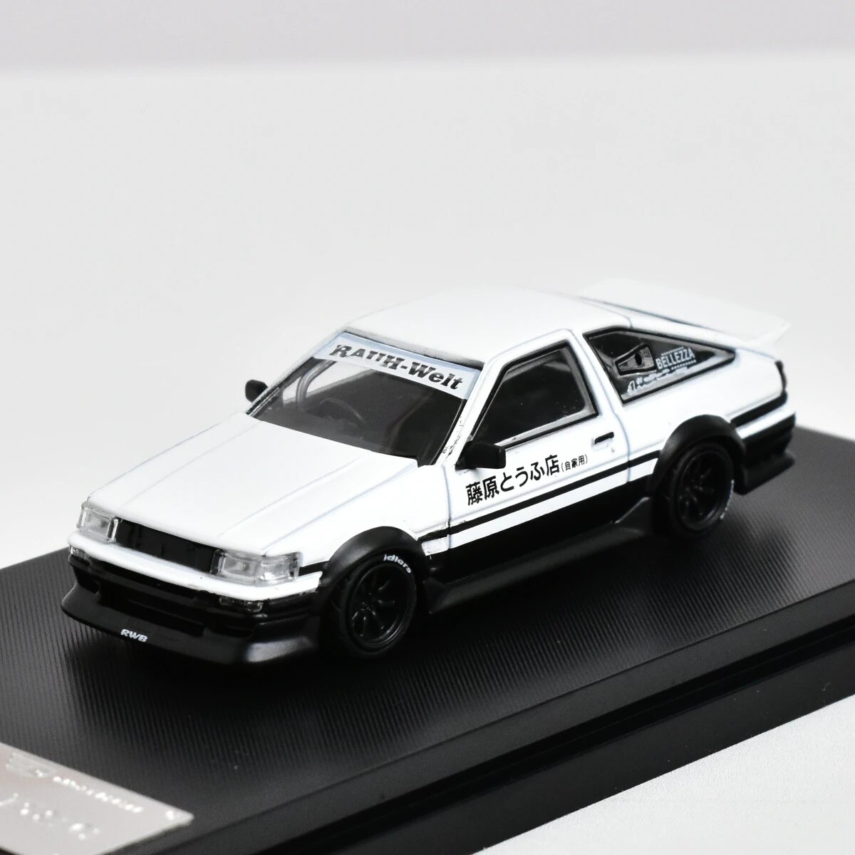 SW 1:64 ワイドボディ RWB AE86 カーモデル - Model Kit Escaflowne のレビューと価格