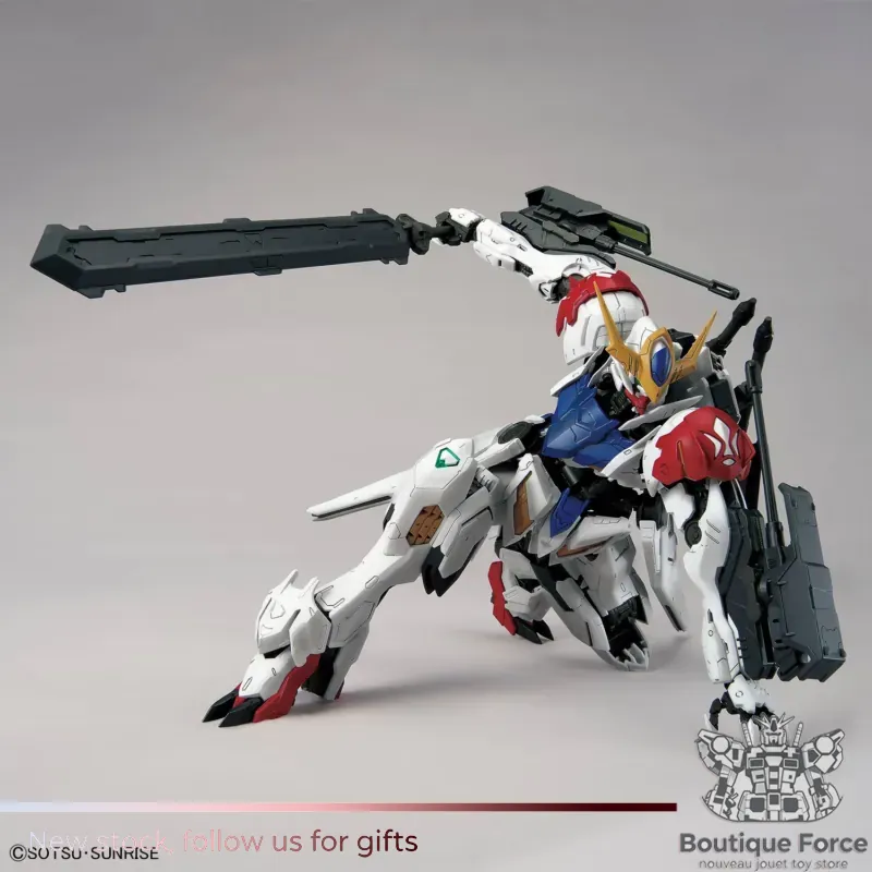 バンダイ MG 1/100 ガンダム バルバトス ルプス レ - Model Kit Gundam Barbatos のレビューと価格